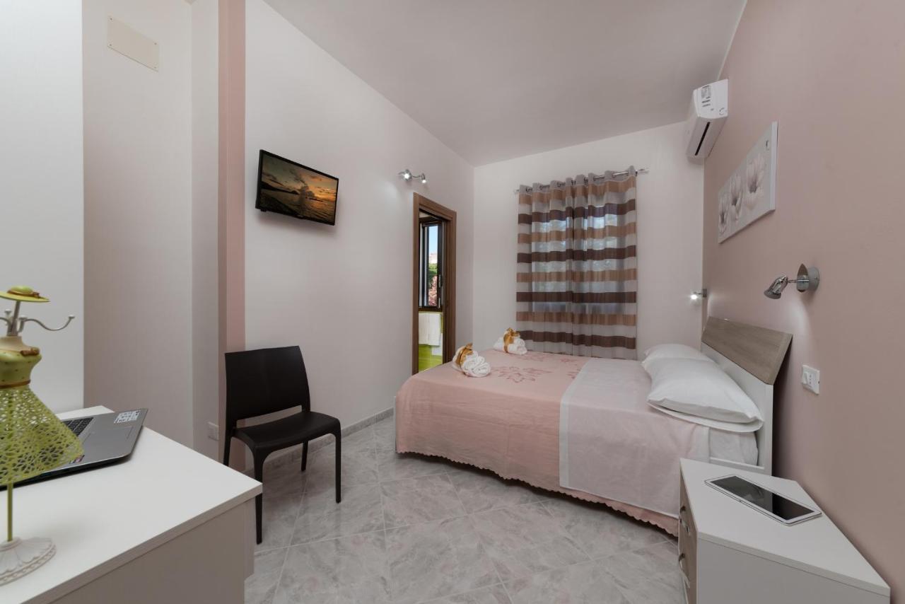 Bed and Breakfast Tra La Montagna E Il Mare Сан-Вито-Ло-Капо Экстерьер фото